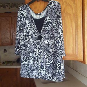 JONDEN WOMENS TOP SHIRT BLOUSE SIZE 2X